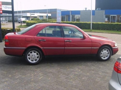 Mercedes-Benz C-klasse - 280 Elegance airco/cruis/leder/dak/autom/stoelverwarming - 1