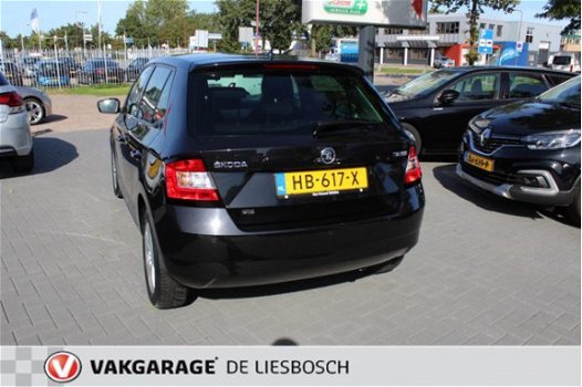 Skoda Fabia - 1.2 TSI Edition pdc, cruise c, stoelverw , mf stuur, donker glas, - 1