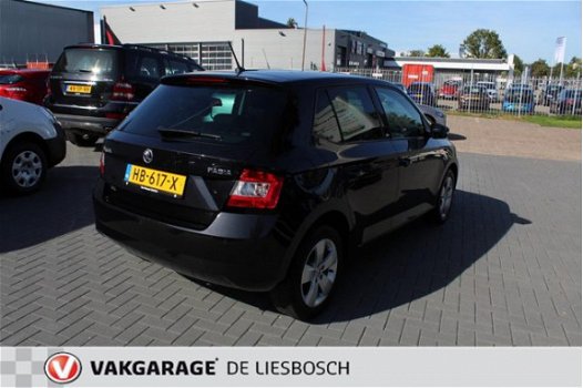 Skoda Fabia - 1.2 TSI Edition pdc, cruise c, stoelverw , mf stuur, donker glas, - 1