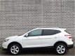 Nissan Qashqai - 1.2 DIG-T 115pk X-Tronic Automaat Tekna | Leder | Stoelverwarming | Navigatie | Pan - 1 - Thumbnail