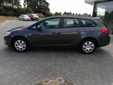 Opel Astra Sports Tourer - 1.4 Edition RIJKLAARPRIJS Trekhaak| Airco