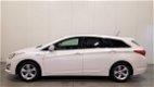 Hyundai i40 Wagon - 1.6 GDI Blue Business NAVI/ CLIMA/ CRUISE/ TREKH - 1 - Thumbnail