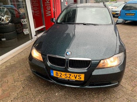 BMW 3-serie Touring - 2.0 I 320 - 1