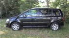 Volkswagen Touran - 1.4 TSI Highline zeer nette auto - 1 - Thumbnail