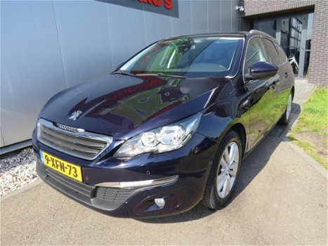 Peugeot 308 SW - 1.6 BlueHDI Blue Lease Executive Trekhaak Panoramadak Navi Clima PDC Bluetooth - 1