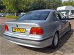 BMW 5-serie - 528I 193PK STEPTRONIC | YOUNGTIMER | CLIMA | SCHUIFDAK | 16''LM | ELEK.RAMEN+SPIEGELS - 1 - Thumbnail