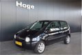 Renault Twingo - 1.2 Comfort Lichtmetaal All in Prijs Inruil Mogelijk - 1 - Thumbnail