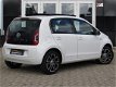 Volkswagen Up! - 1.0 up Cup AUTOMAAT|PANORAMADAK|NAVIGATIE|STOELVERWARMING|16 INCH VELGEN|DEALER OND - 1 - Thumbnail