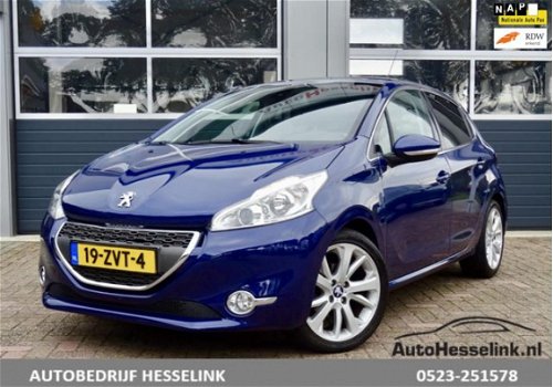 Peugeot 208 - 1.6 e-HDi Allure Automaat - 1