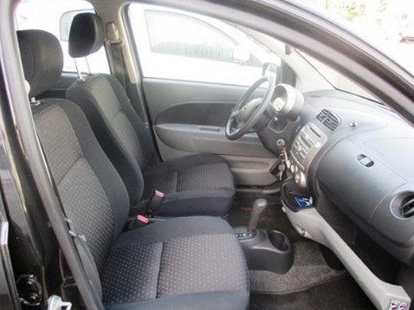 Daihatsu Sirion 2 - 1.3-16V Prestige AUTOMAAT | dealer NL auto | airco | keurig exemplaar - 1