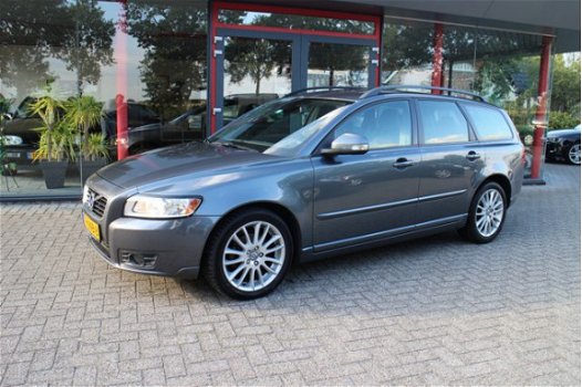 Volvo V50 - 2.0 Sport PDC | ACC | TREKHAAK - 1