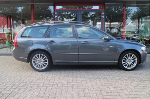 Volvo V50 - 2.0 Sport PDC | ACC | TREKHAAK - 1