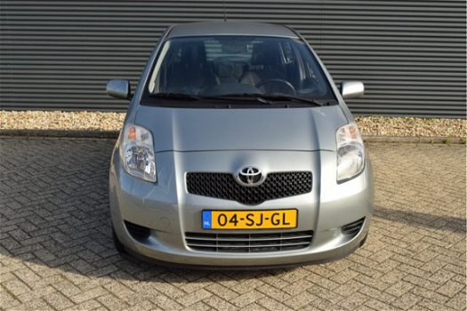 Toyota Yaris - 1.3 VVTi Sol | 5drs | Airco | 6 maanden BOVAG garantie - 1