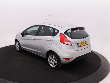 Ford Fiesta - Style 80pk | 1ste eigenaar | Navi | Parkeersensoren | Bluetooth | - 1