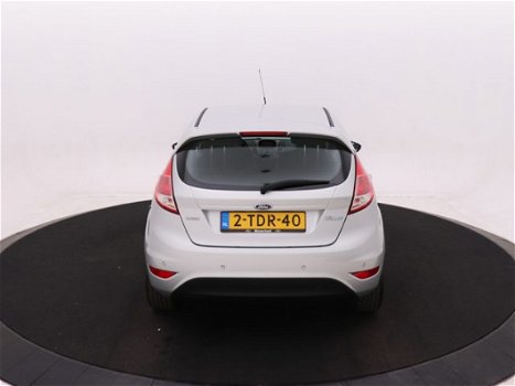 Ford Fiesta - Style 80pk | 1ste eigenaar | Navi | Parkeersensoren | Bluetooth | - 1