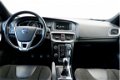 Volvo V40 - 2.0 D4 190PK R-Design Business / Park Assist - 1 - Thumbnail