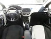 Peugeot 208 - 1.2 82pk Signature MOOIE AUTO MET NAVIGATIE - 1 - Thumbnail