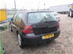 Volkswagen Golf - 1.8-5V Comfortline - 1 - Thumbnail