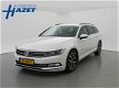 Volkswagen Passat Variant - 1.6 TDI DSG AUT. CONNECTED SERIES + NAVIGATIE - 1 - Thumbnail