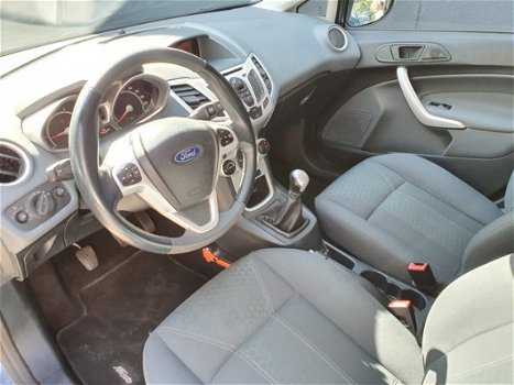 Ford Fiesta - 1.4 Titanium X-Pack ECC PDC NIEUWE DISTRIBUTIERIEM - 1