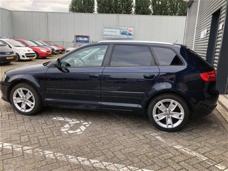 Audi A3 Sportback - 1.4 TFSI Attraction Pro Line Clima lm-velgen elektrische ramen+spiegels parrot c - 1