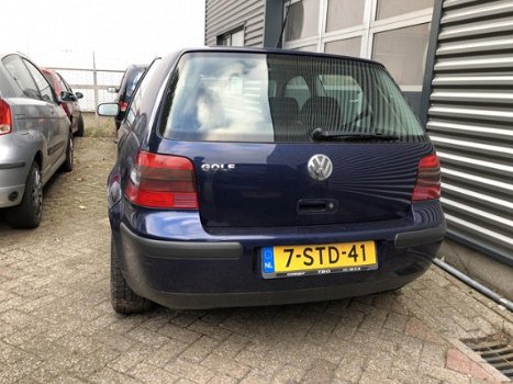 Volkswagen Golf - 1.4-16V Comfortline Airco lm-velgen cd-speler apk15-02-2020 - 1