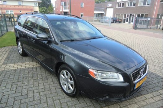 Volvo V70 - 1.6 D2 Drive Kinetic Navi Half leder Ecc-Airco Lmv Pdc 6-Bak enz. GEEN AFLEVERINGSKOSTEN - 1