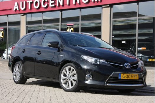 Toyota Auris Touring Sports - 1.8 Hybrid Executive Pano-dak/leder/Xenon/JBL - 1