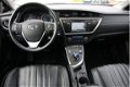 Toyota Auris Touring Sports - 1.8 Hybrid Executive Pano-dak/leder/Xenon/JBL - 1 - Thumbnail
