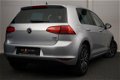 Volkswagen Golf - 1.6 TDI 110pk BMT 5D Comfortline AllStar Navigatie - 1 - Thumbnail