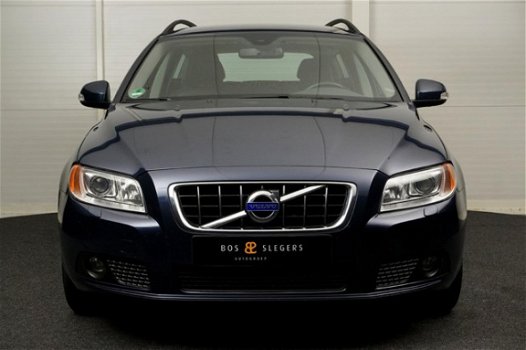 Volvo V70 - D3 163pk Geartronic Limited Edition Navigatie - 1