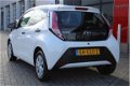 Toyota Aygo - 1.0 VVT-i x-fun | Airco | | Rijklaar incl. 24 mnd garantie | - 1 - Thumbnail