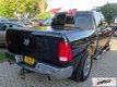 Dodge Ram 1500 - 5.7 V8 Hemi Laramie CrewCab 4X4 Zwart LPG - 1 - Thumbnail