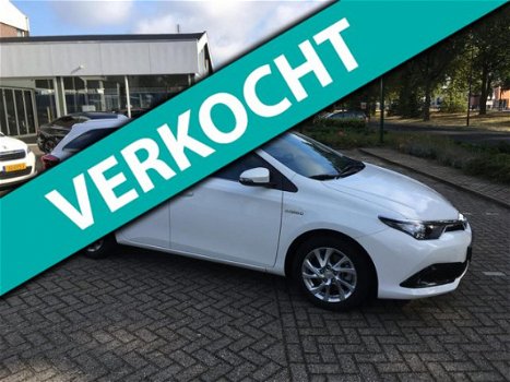 Toyota Auris Touring Sports - 1.8 Hybrid Business Pro Perfecte staat 31970 KM - 1