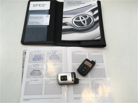 Toyota Auris Touring Sports - 1.8 Hybrid Business Pro Perfecte staat 31970 KM - 1