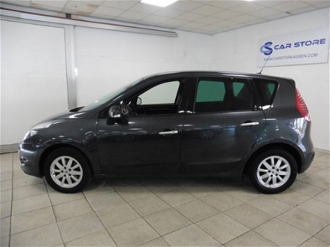 Renault Scénic - 1.9 dCi Privilege / NAVI / ECC / LMV 16'' / PDC / +++ - 1