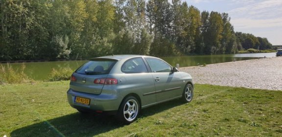 Seat Ibiza - 1.4-16V Signo Automaat airco cv op afs elekramen stuurbkr - 1