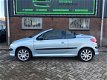 Peugeot 206 CC - 2.0-16V 136pk Cabrio NL auto nieuwe apk - 1 - Thumbnail