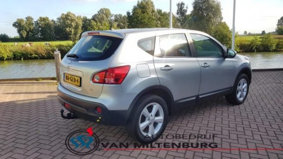 Nissan Qashqai - 2.0 dCi Acenta Panoramadak / Trekhaak - 1