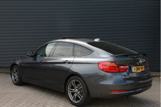 BMW 3-serie Gran Turismo - 318d Aut. Sportline Xenon Panodak - 1