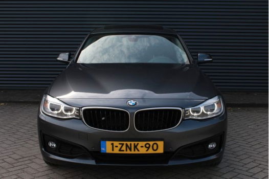 BMW 3-serie Gran Turismo - 318d Aut. Sportline Xenon Panodak - 1