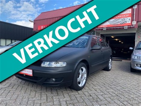 Seat Leon - 1.8-20V Sport pas distributie vervangen, gewrapt/geblindeerd en airco - 1