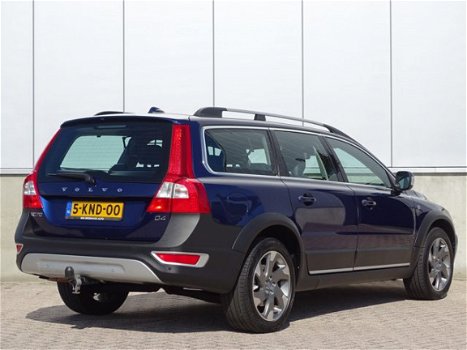 Volvo XC70 - D4 Ocean Race | Navigatie | Stoelverwarming | Parkeersensoren | Bluetooth | Electrische - 1