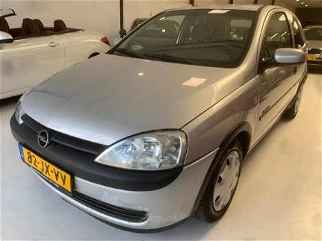 Opel Corsa - 1.2-16V Comfort Nieuwe koppeling en APK - 1