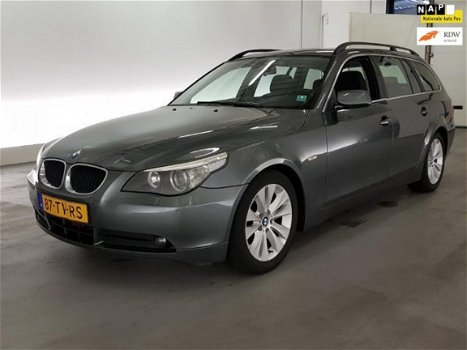 BMW 5-serie Touring - 523i Executive AUTOMAAT - 1