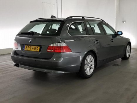 BMW 5-serie Touring - 523i Executive AUTOMAAT - 1