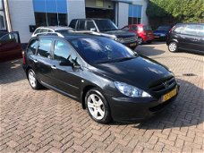 Peugeot 307 SW - 2.0 16V NIEUWE APK//PANORAMADAK//AIRCO//LM VELGEN