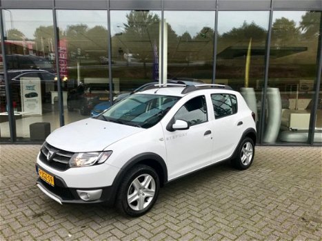 Dacia Sandero - TCe Stepway Laureate Navigatie - 1