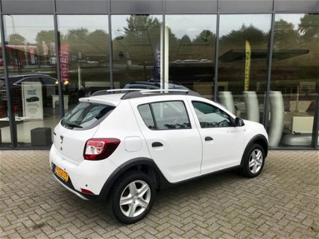 Dacia Sandero - TCe Stepway Laureate Navigatie - 1