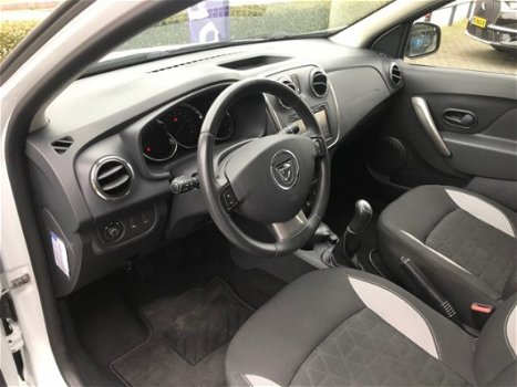 Dacia Sandero - TCe Stepway Laureate Navigatie - 1